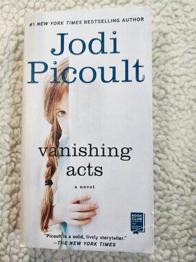 Jodi Picoult Vanishing Acts Paperback Pocket Books 2021 Fiction Suspense Used